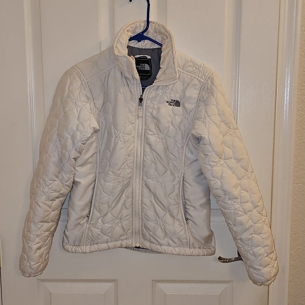 The North Face Women's Quilted White Snowflake Design Jacket